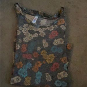Lularoe shirt